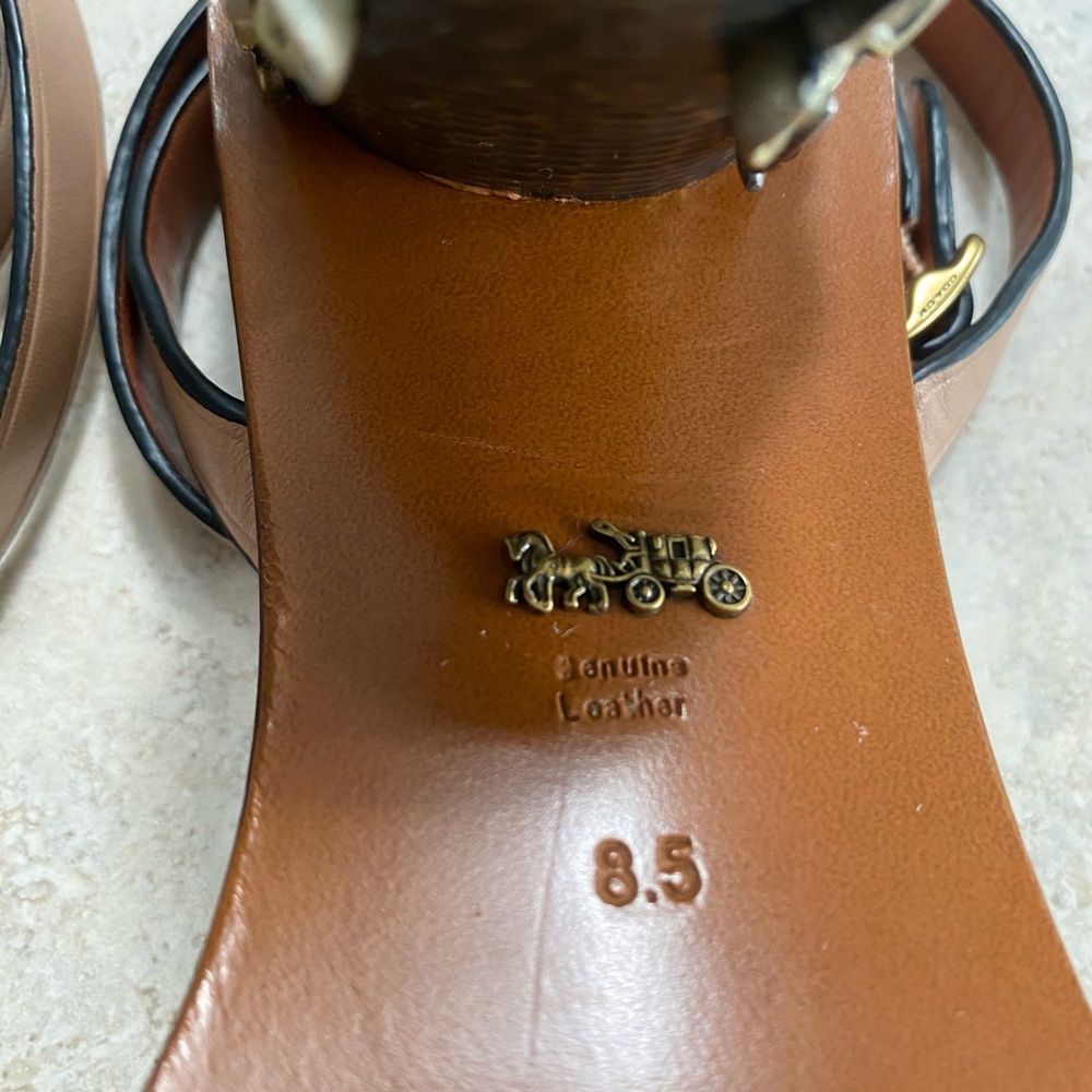 Coach Tan Heels, Tea rose size 8.5 - Picture 7 of 10